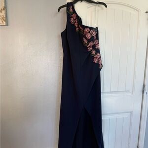 Kay Unger Evening gown